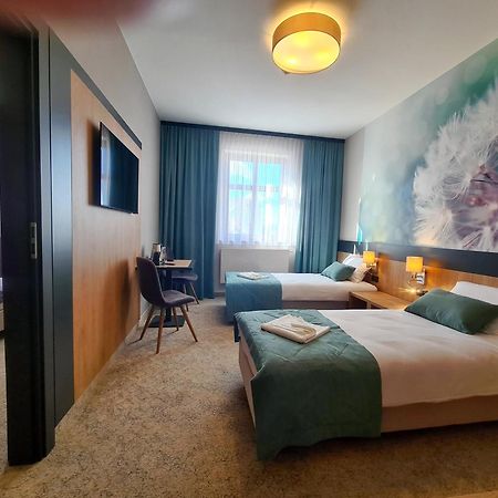 Hotel Port 2000 Torzym Eksteriør bilde