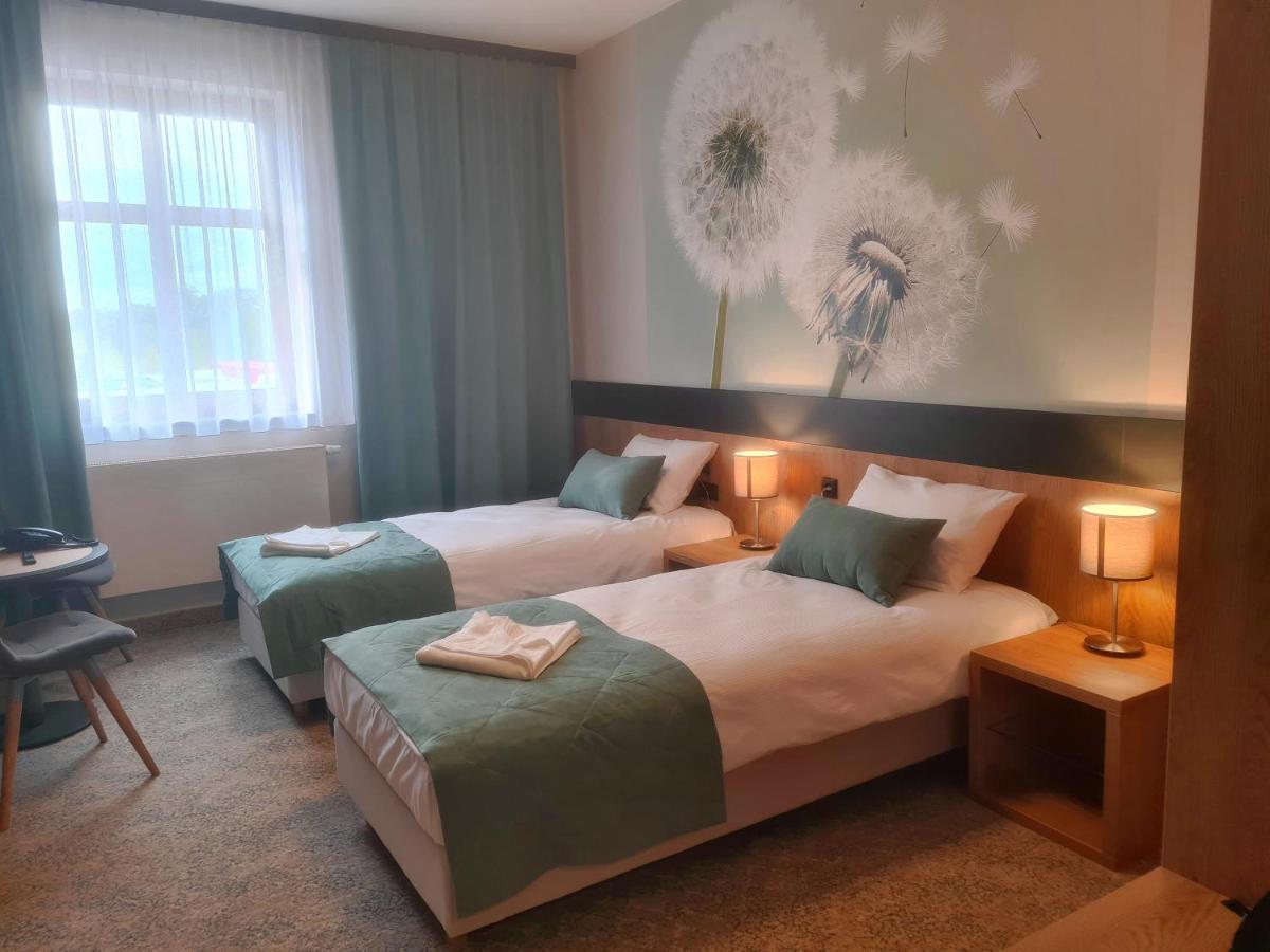 Hotel Port 2000 Torzym Eksteriør bilde
